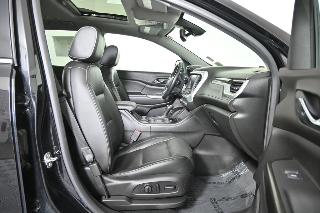 Used 2019 GMC Acadia SLT image 13