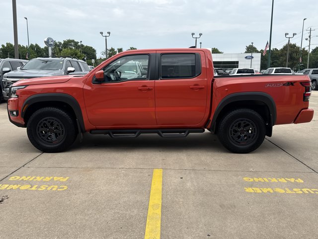 Used 2025 Nissan Frontier PRO-4X AWD/4WD image 10