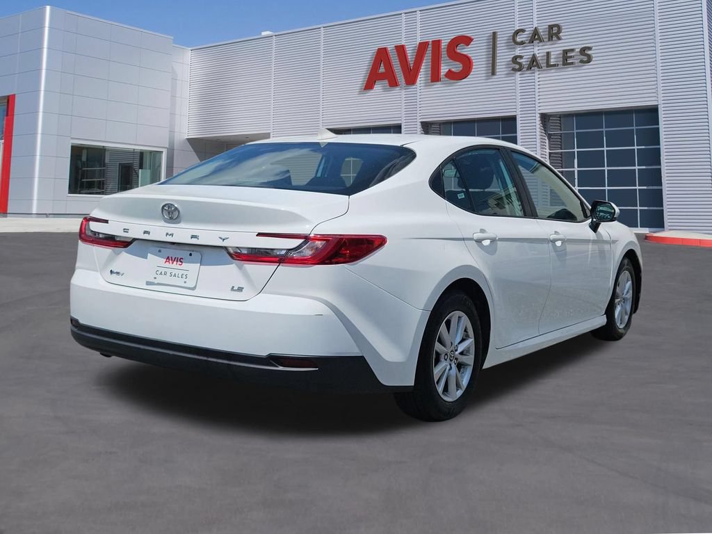 Used 2025 Toyota Camry LE FWD image 6