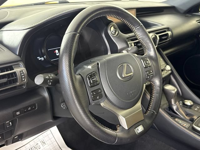 Certified 2022 Lexus RC 350 F Sport RWD image 19