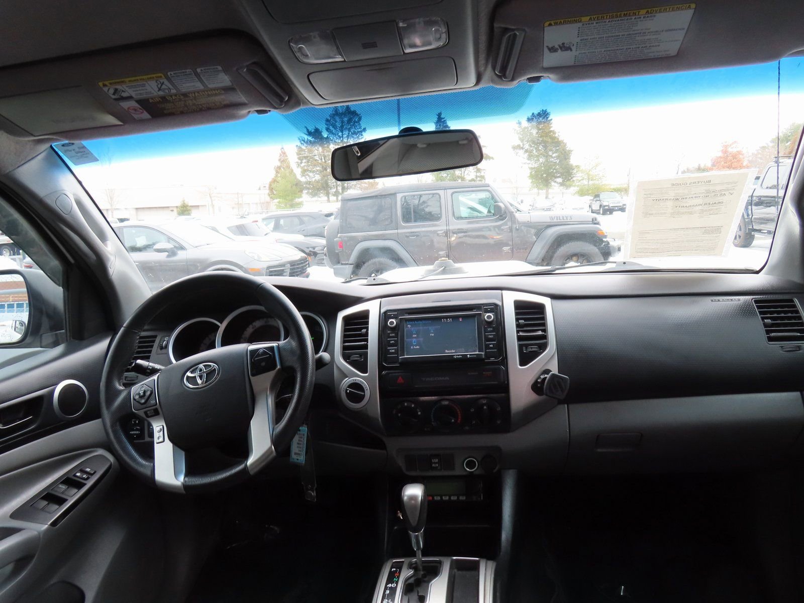 Used 2015 Toyota Tacoma 4x4 Double Cab w/ TRD Sport Package image 17