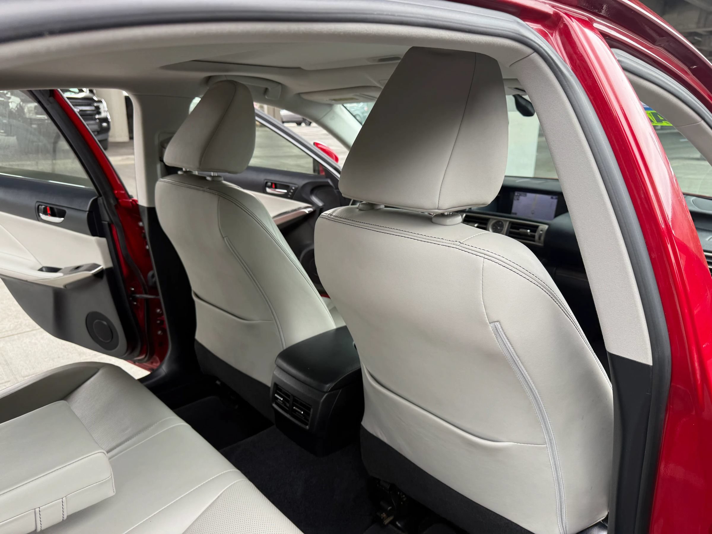 Used 2014 Lexus IS 250 AWD w/ Luxury Package w/Gray Wood image 19