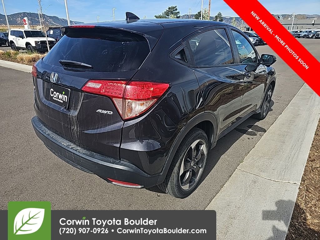 Used 2018 Honda HR-V EX image 7