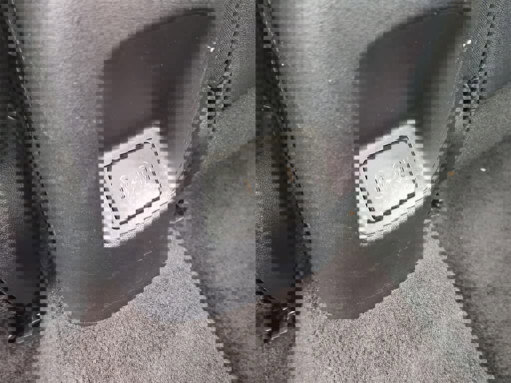 Certified 2025 Hyundai Elantra Sport image 22