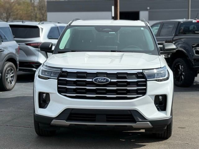 Used 2025 Ford Explorer Active w/ Active Comfort Package image 36
