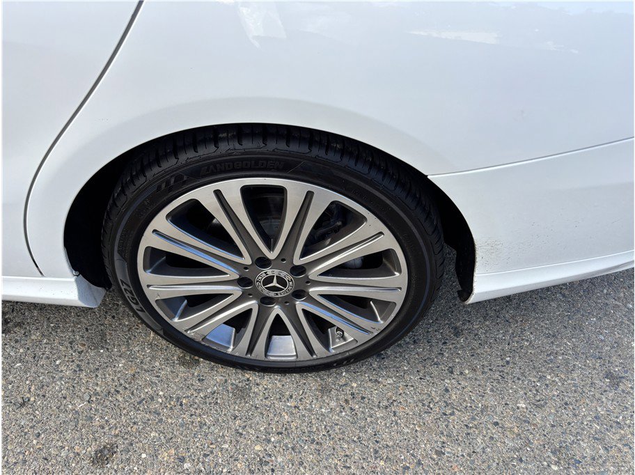 Used 2018 Mercedes-Benz CLA 250 image 9