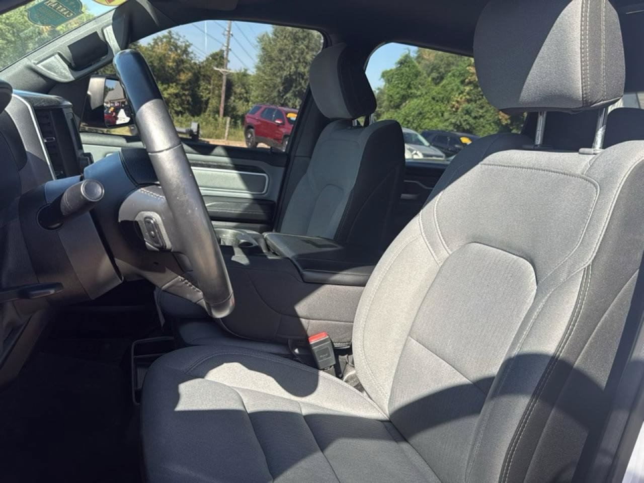 Used 2021 RAM 1500 Big Horn RWD image 21