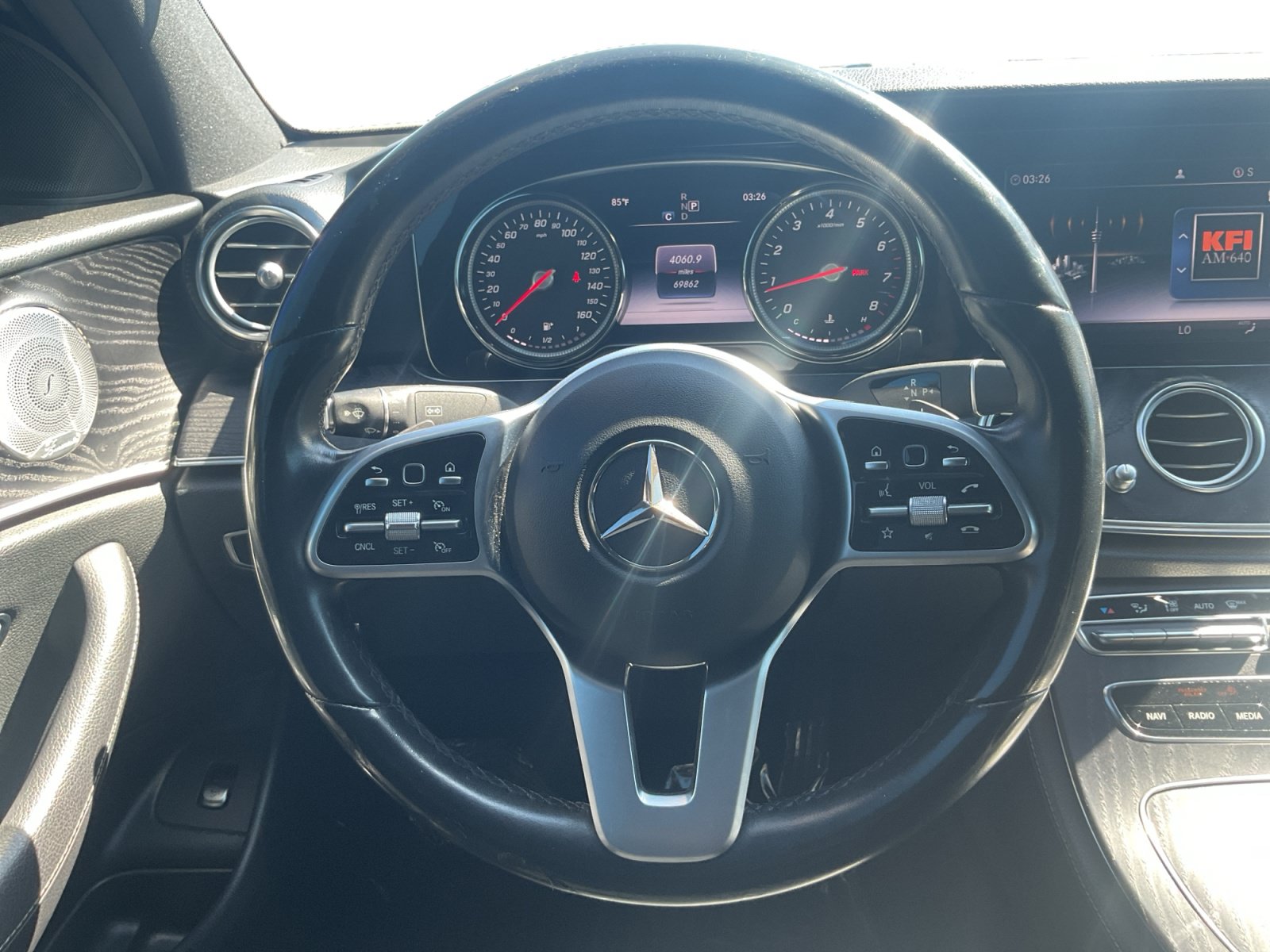 Used 2019 Mercedes-Benz E 300 w/ Premium 1 Package image 12