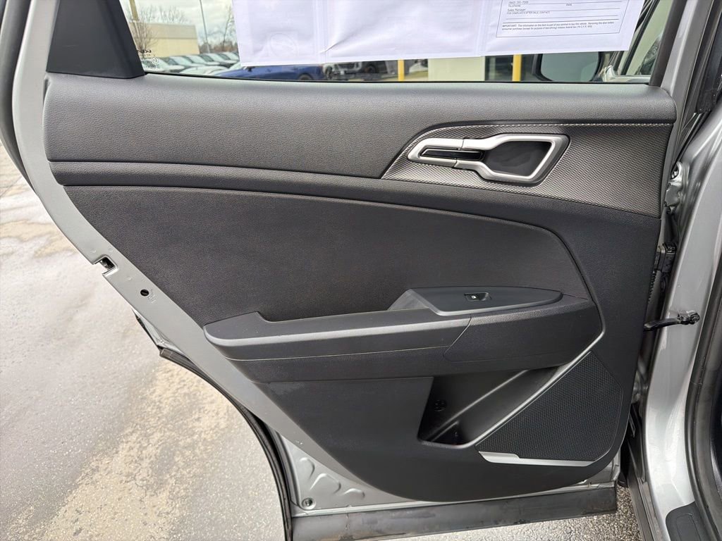 Certified 2023 Kia Sportage LX image 18