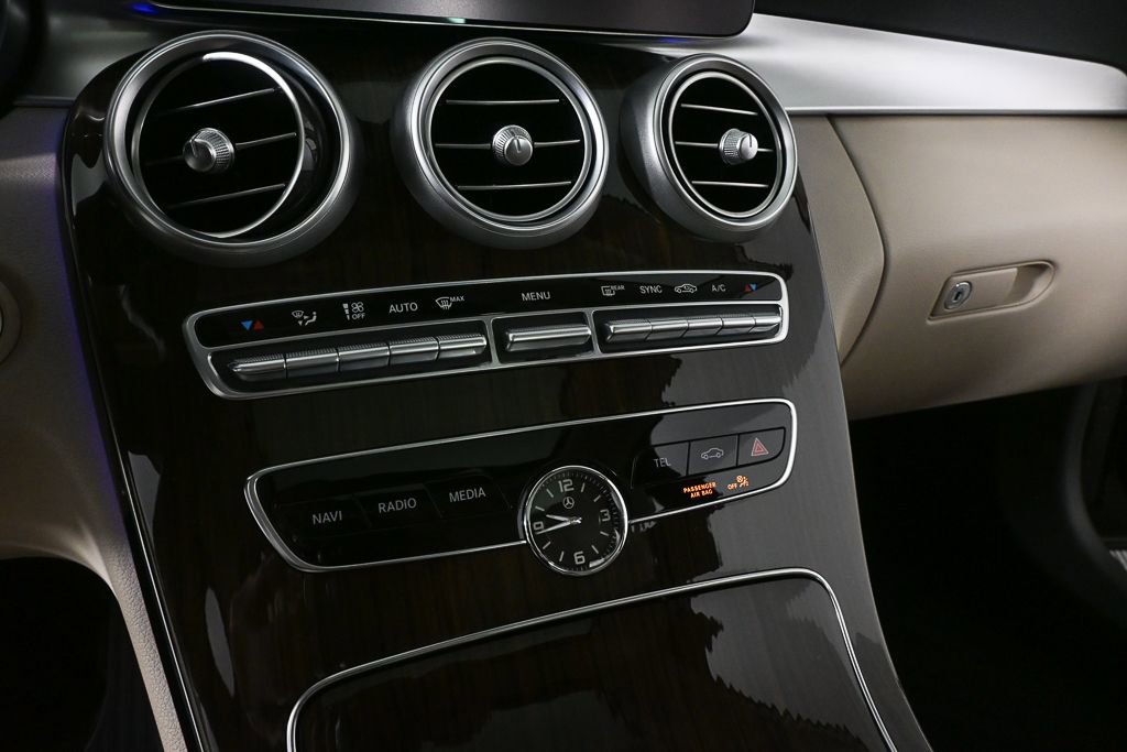 Used 2021 Mercedes-Benz C 300 Sedan image 14