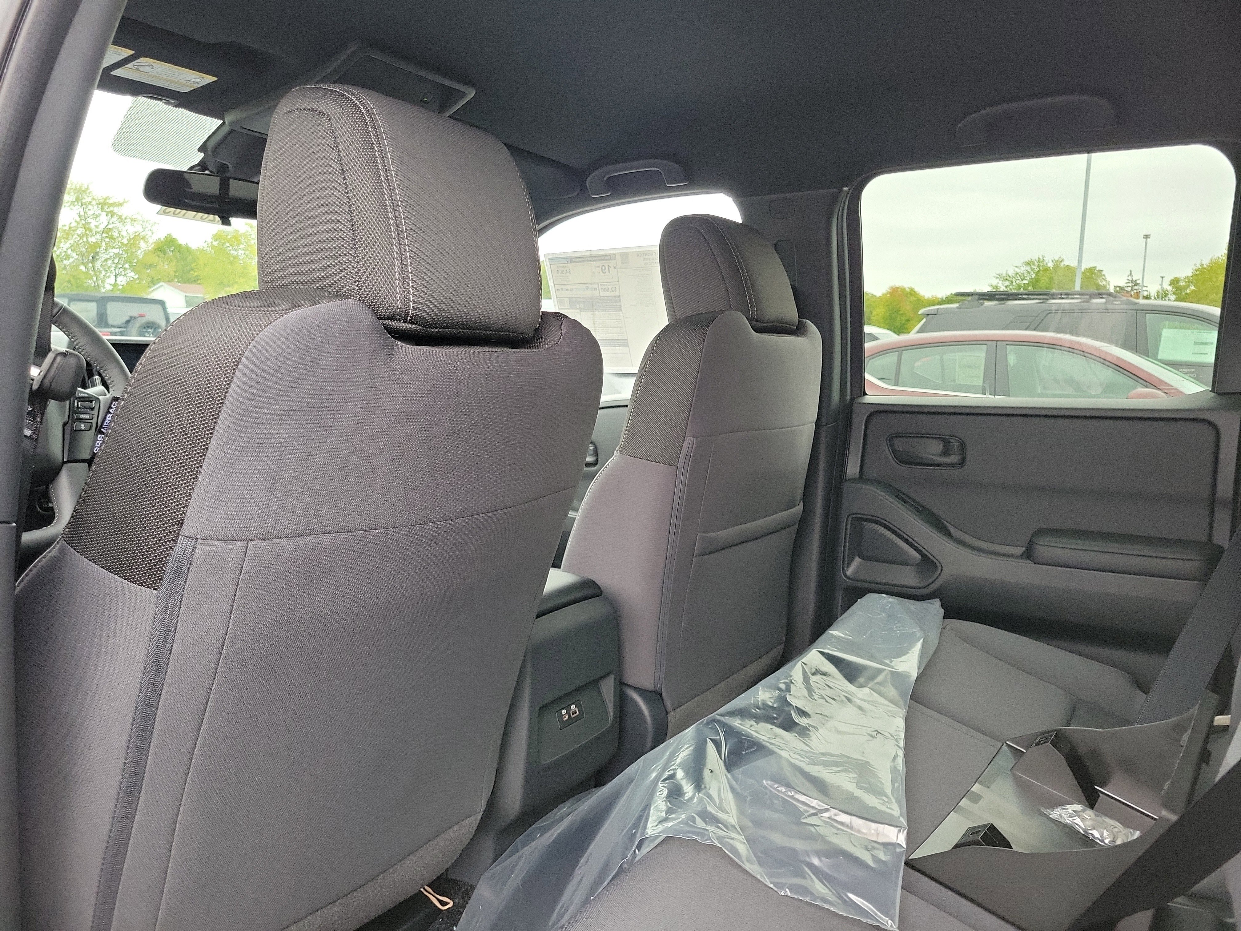 New 2026 Nissan Frontier SV image 14