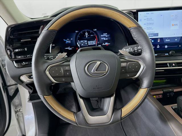 Certified 2025 Lexus RX 350 Premium Plus w/ Convenience Package FWD image 11