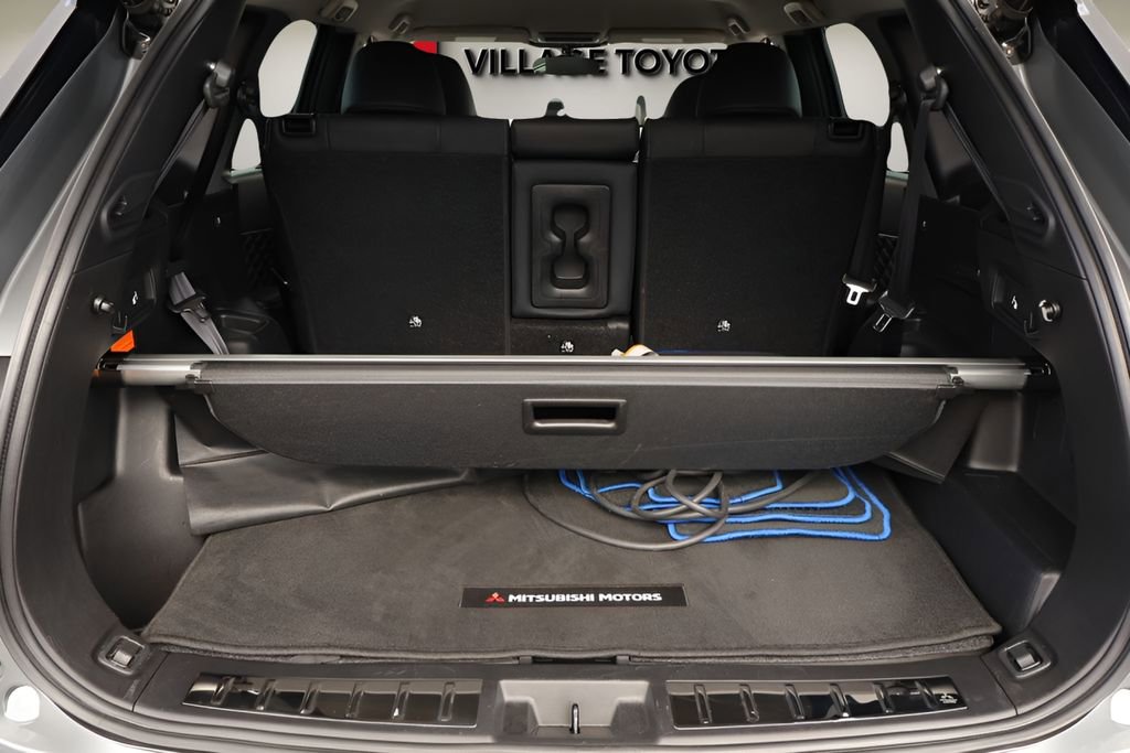 Used 2023 Mitsubishi Outlander SEL AWD/4WD image 15