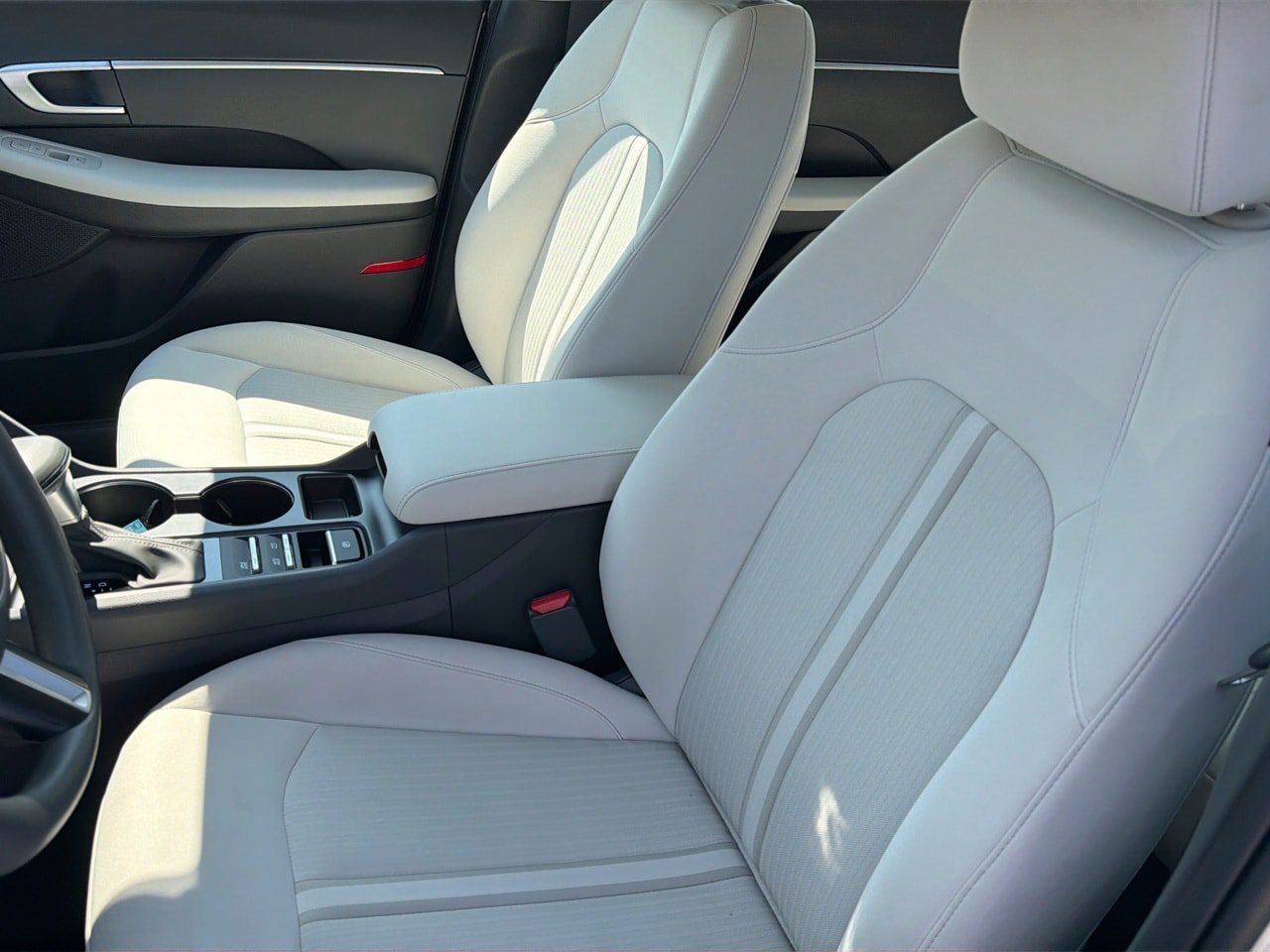 Certified 2025 Hyundai Sonata SE FWD image 18