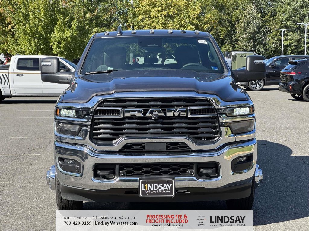 New 2026 RAM 3500 Big Horn AWD/4WD image 3