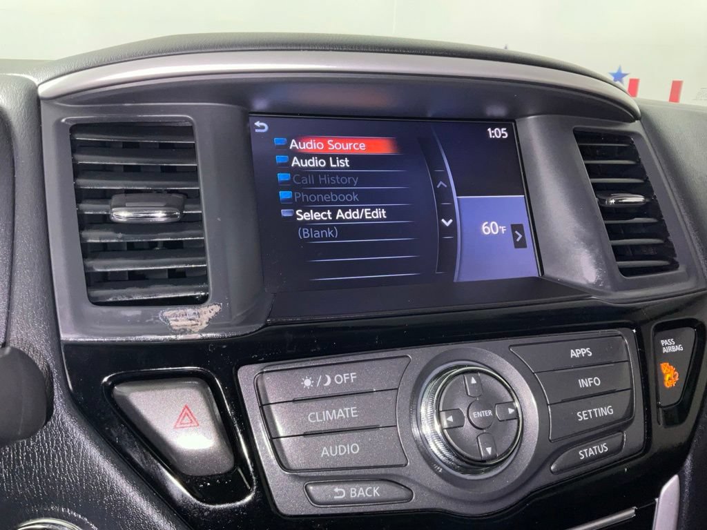 Used 2019 Nissan Pathfinder SV FWD image 23