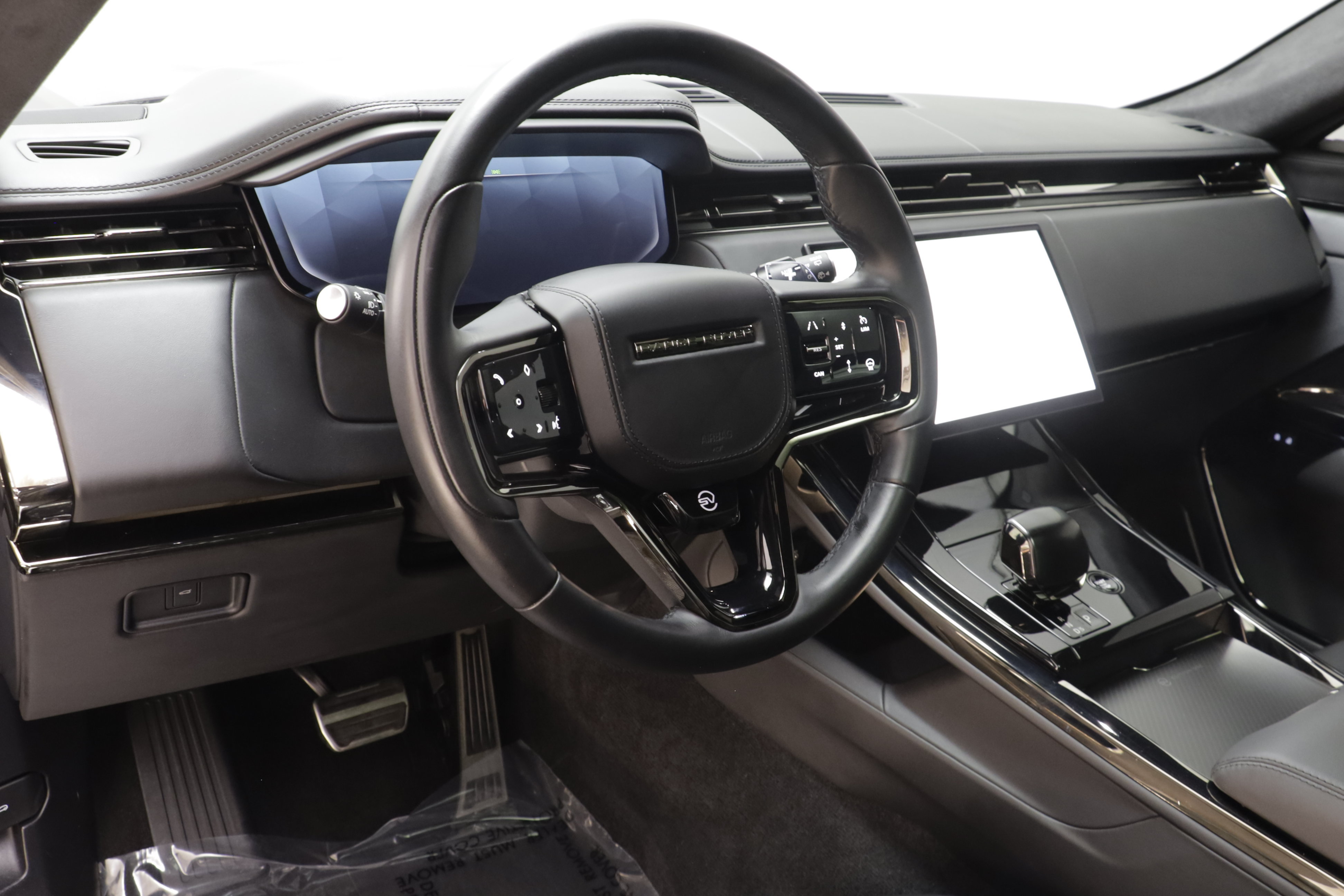 Used 2024 Land Rover Range Rover Sport AWD/4WD image 7