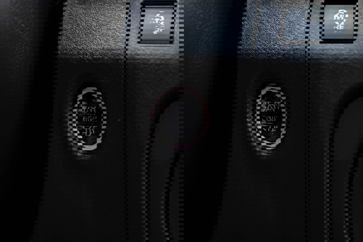 Used 2025 Nissan Frontier S image 17