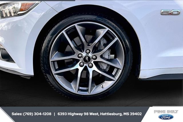 Used 2016 Ford Mustang GT Premium image 7