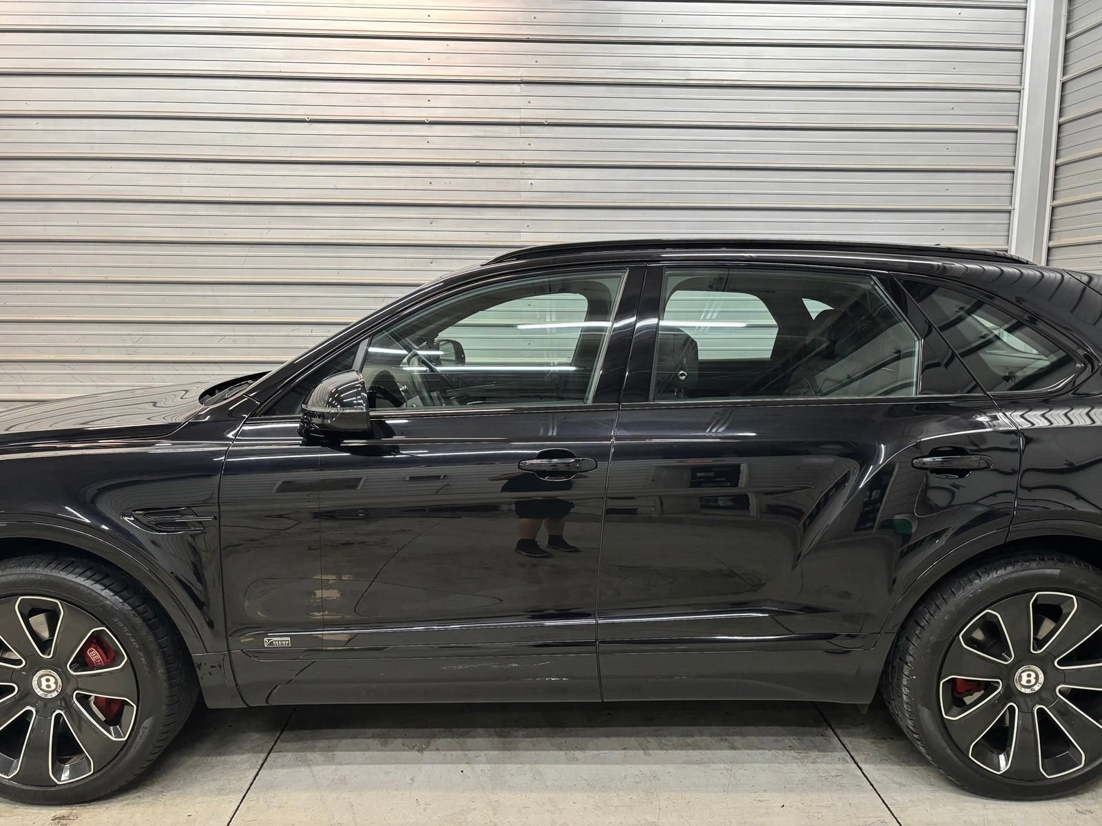 Used 2020 Bentley Bentayga AWD/4WD image 7