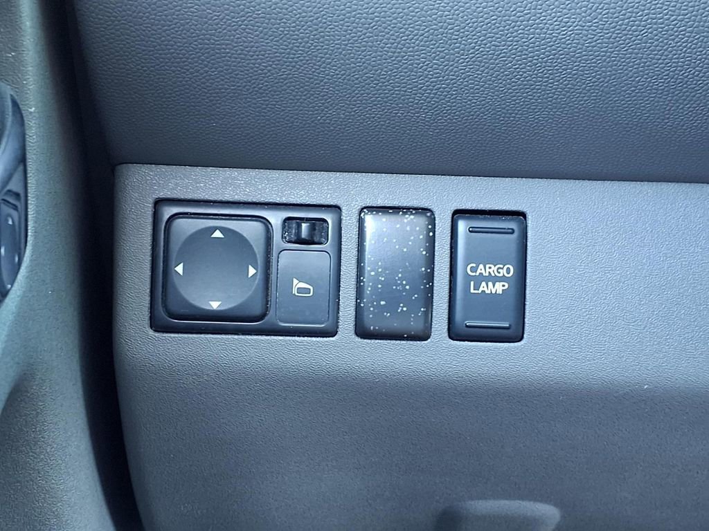 Used 2019 Nissan Frontier SV image 16