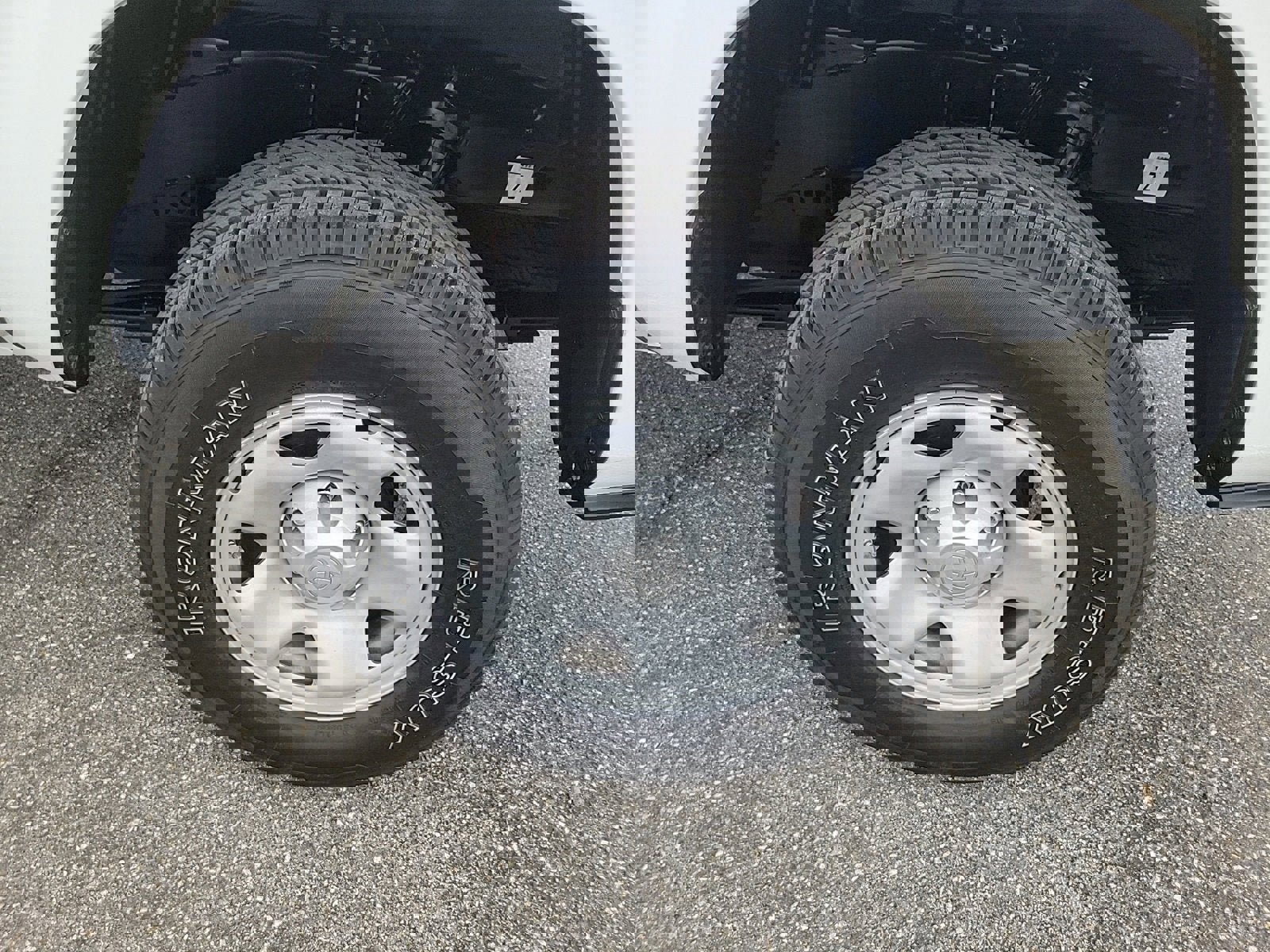 Used 2023 Toyota Tacoma SR image 8