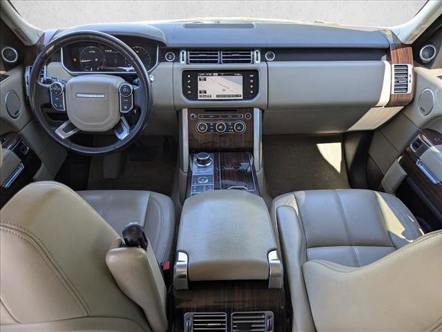 Used 2016 Land Rover Range Rover image 18