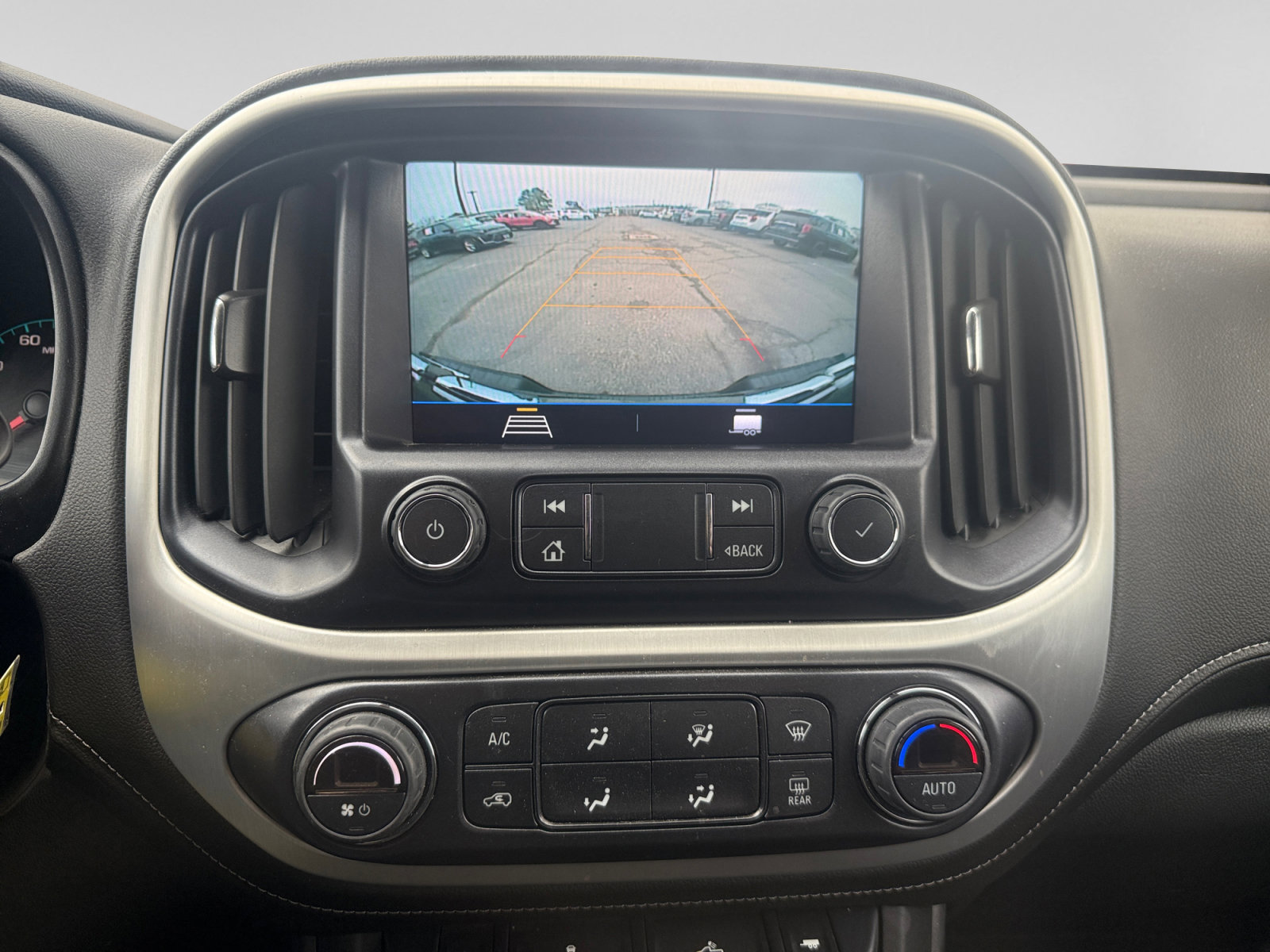 Used 2022 GMC Canyon Elevation w/ Elevation Premium Package image 18