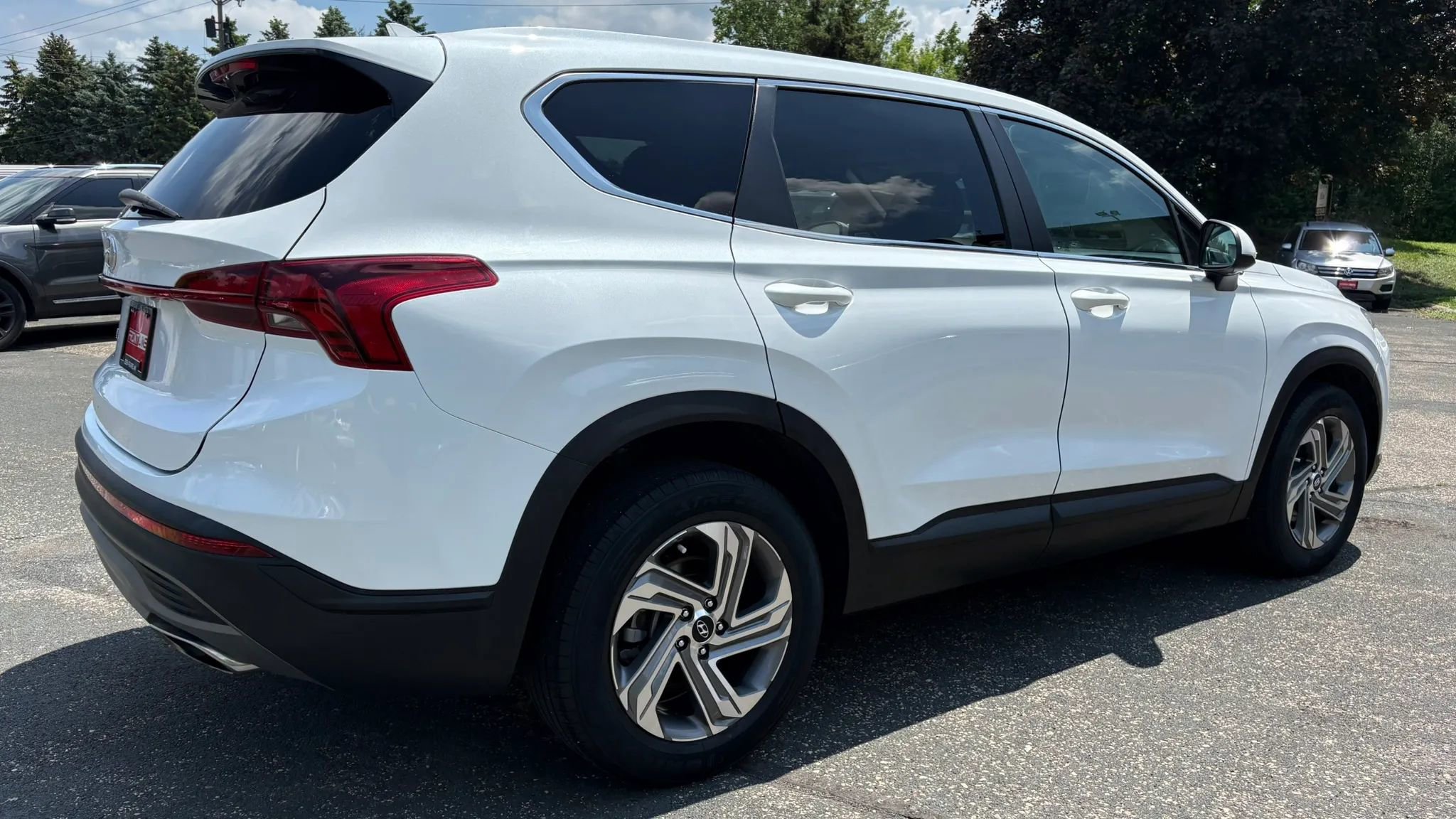 Used 2021 Hyundai Santa Fe SE FWD image 10