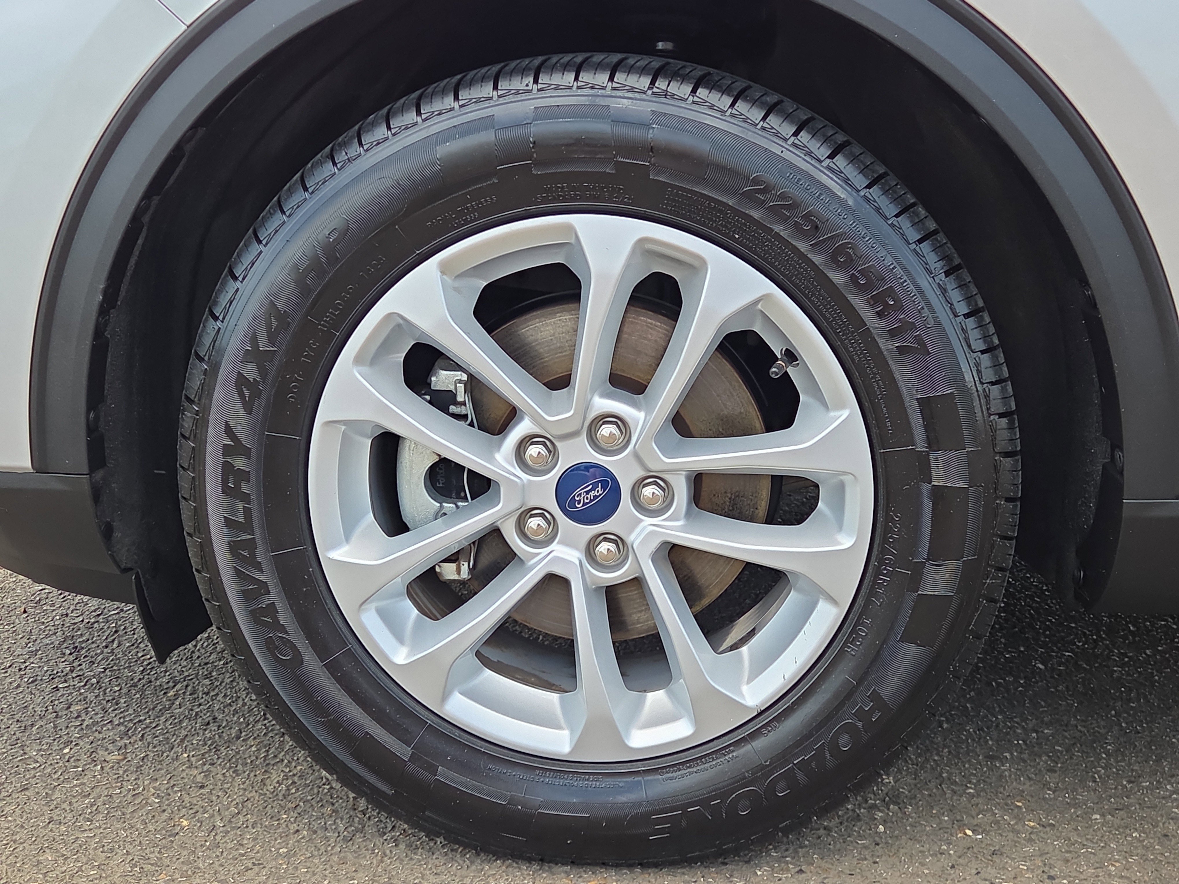 Used 2020 Ford Escape S FWD image 9
