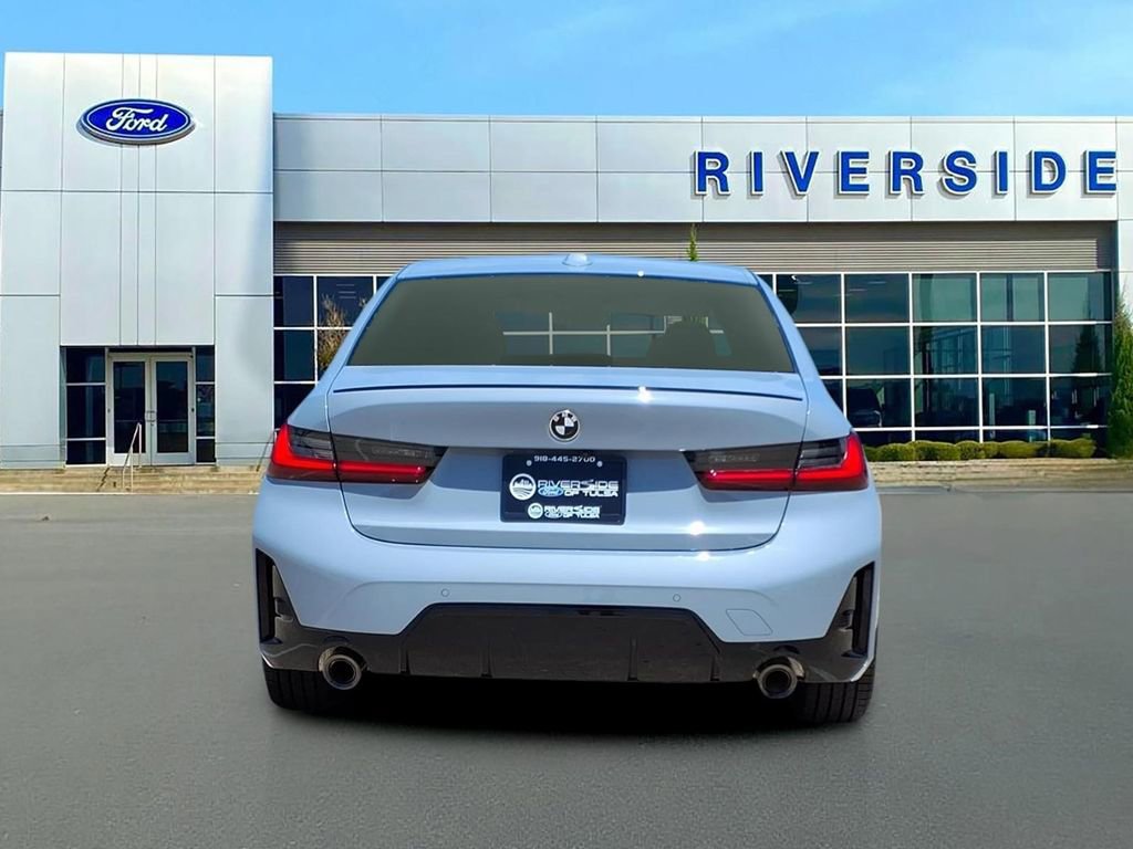 Used 2025 BMW 330i xDrive Sedan w/ M Sport Package AWD/4WD image 26