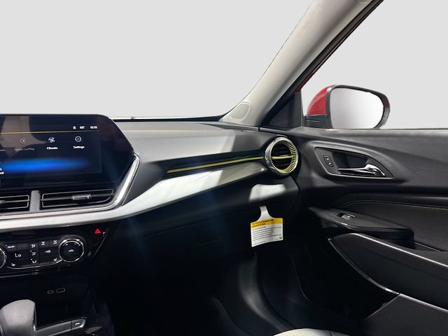 New 2026 Chevrolet Trax LT w/ Driver Confidence Package FWD image 24