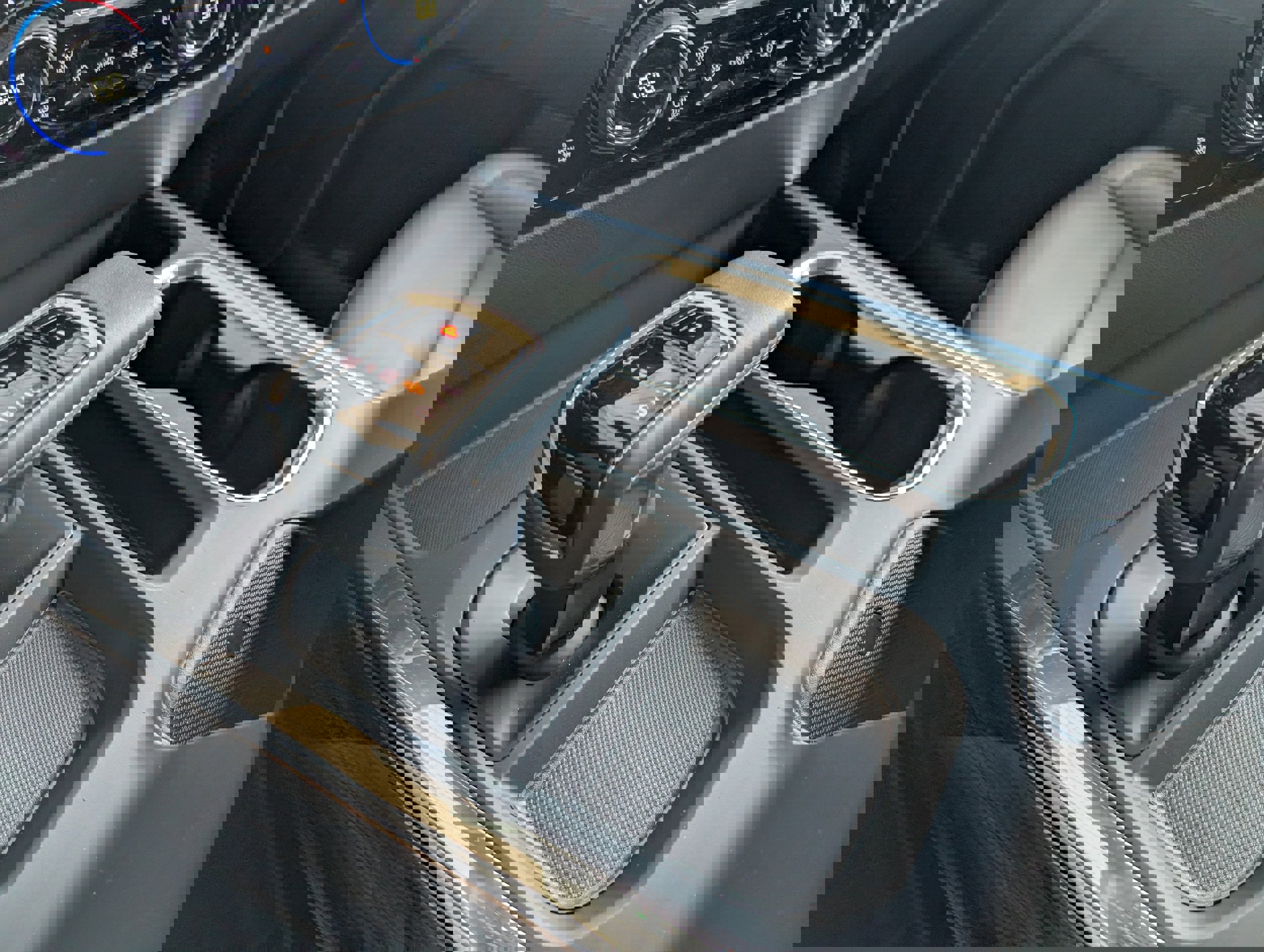 Used 2024 Chevrolet Silverado 1500 LT Trail Boss w/ Convenience Package II image 33