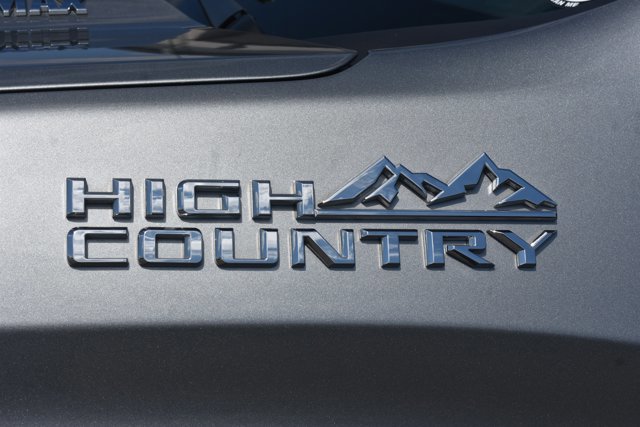 Used 2024 Chevrolet Silverado 1500 High Country w/ High Country Premium Package image 12