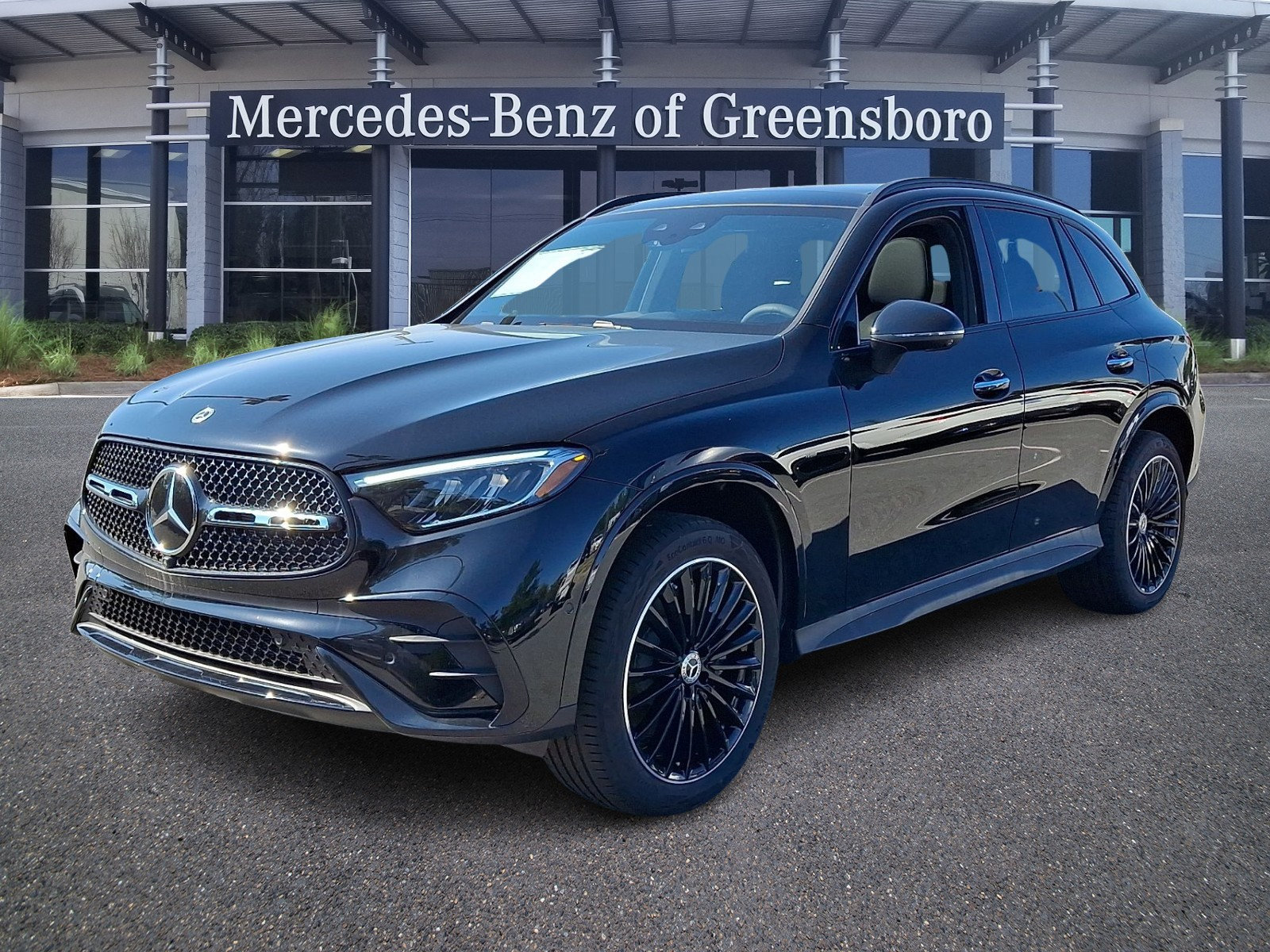 New 2026 Mercedes-Benz GLC 300 4MATIC image 2