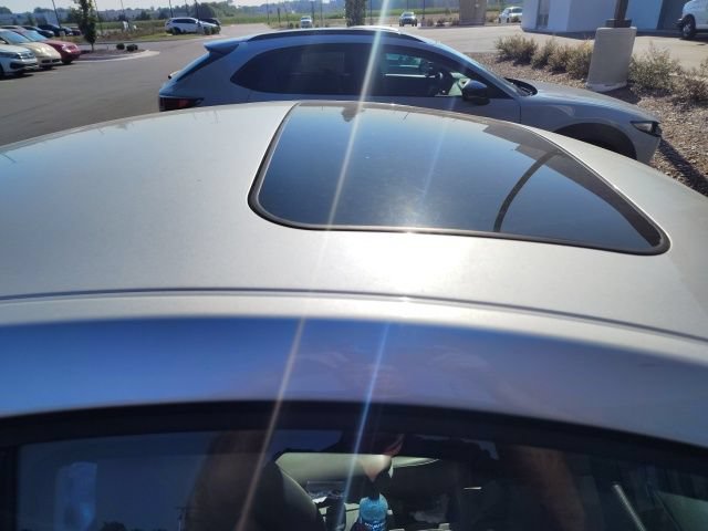 Used 2006 Volkswagen Beetle TDI Coupe w/ Package 1 FWD image 5