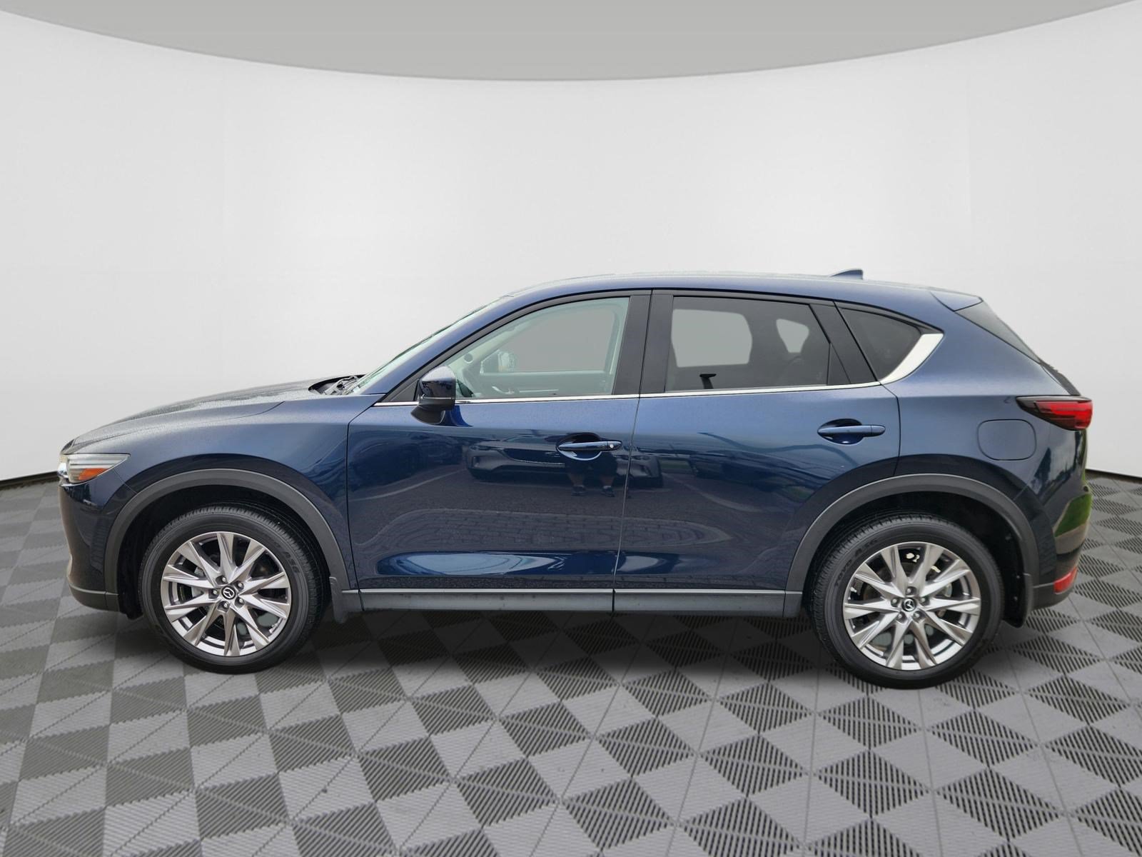 Used 2020 MAZDA CX-5 Grand Touring w/ GT Premium Package AWD/4WD image 5