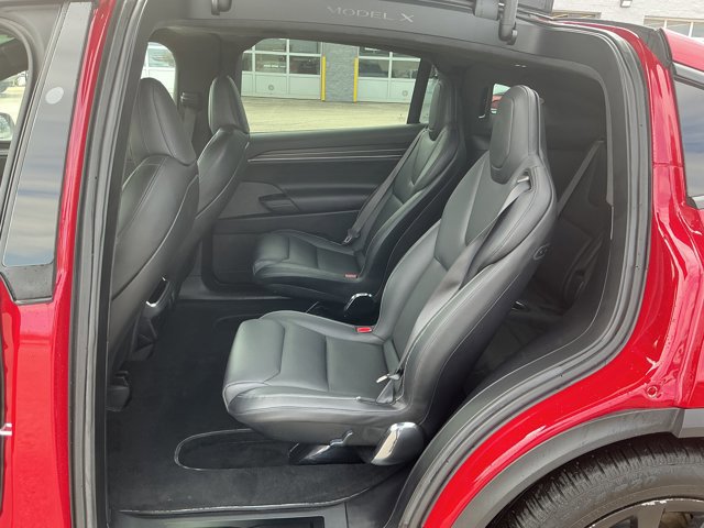 Used 2022 Tesla Model X Plaid image 13