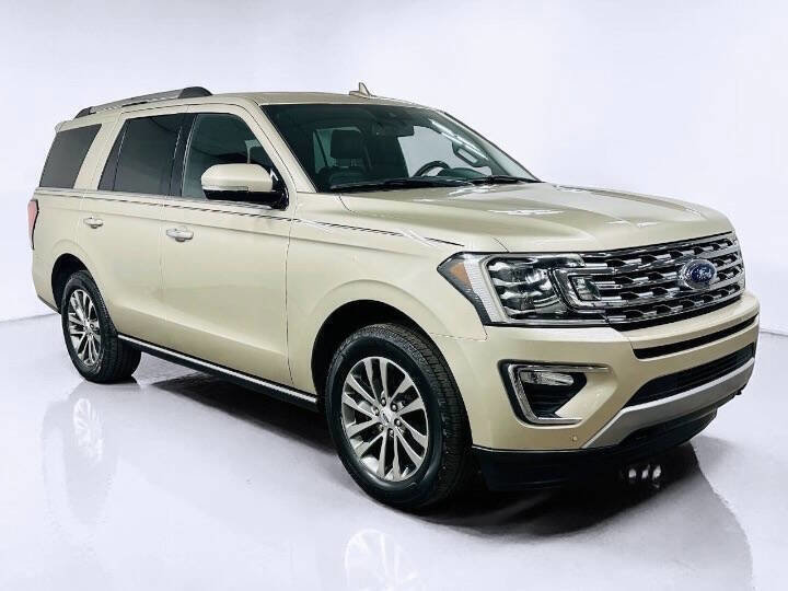 Used 2018 Ford Expedition Limited AWD/4WD image 2