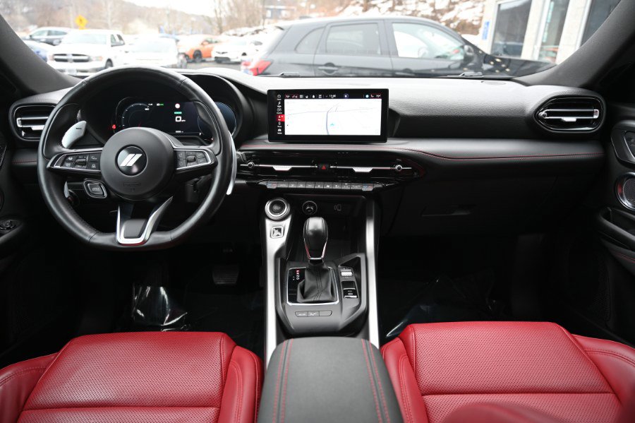 Used 2024 Dodge Hornet R/T Plus w/ Tech Pack Plus w/o Parking image 17