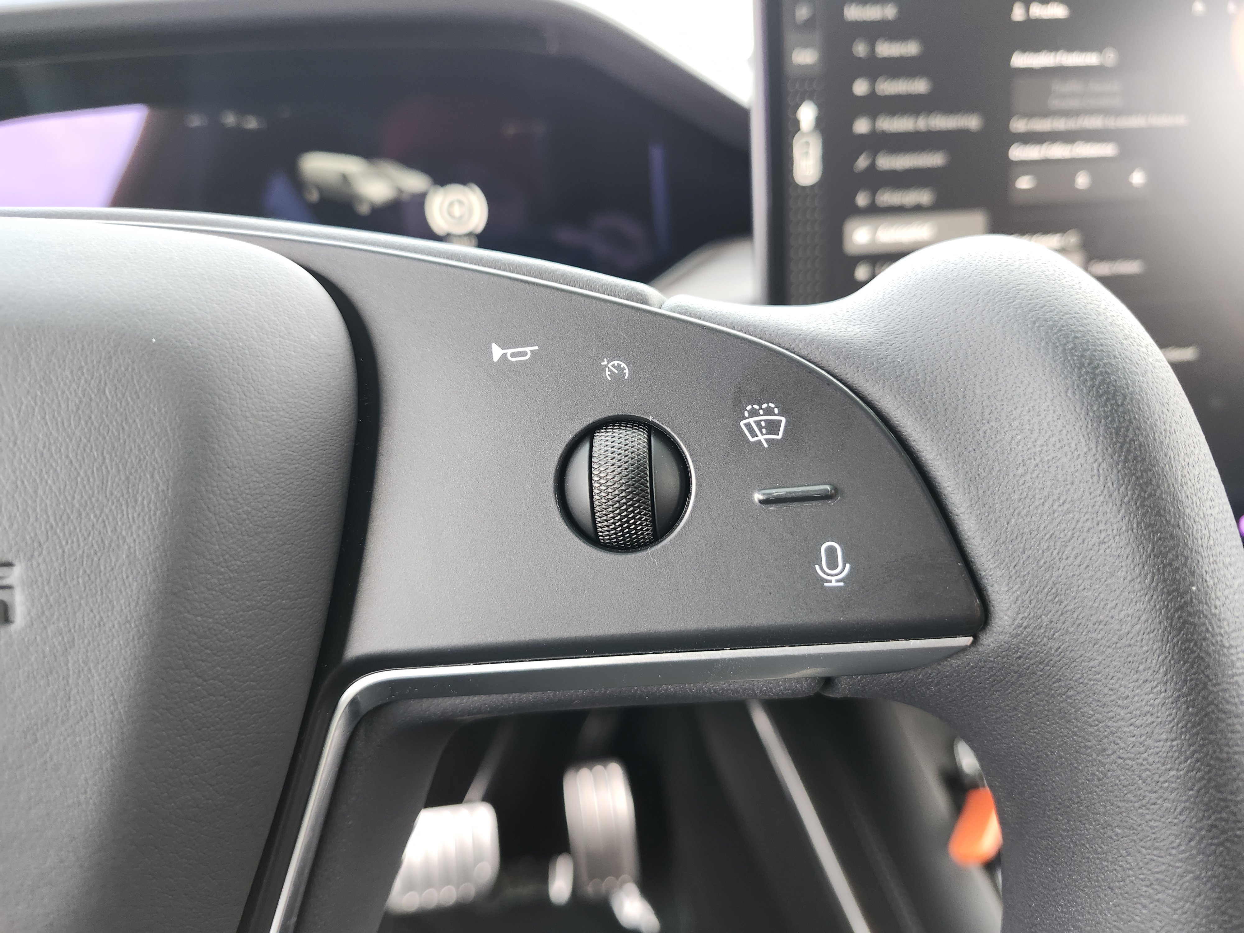 Used 2023 Tesla Model X image 37