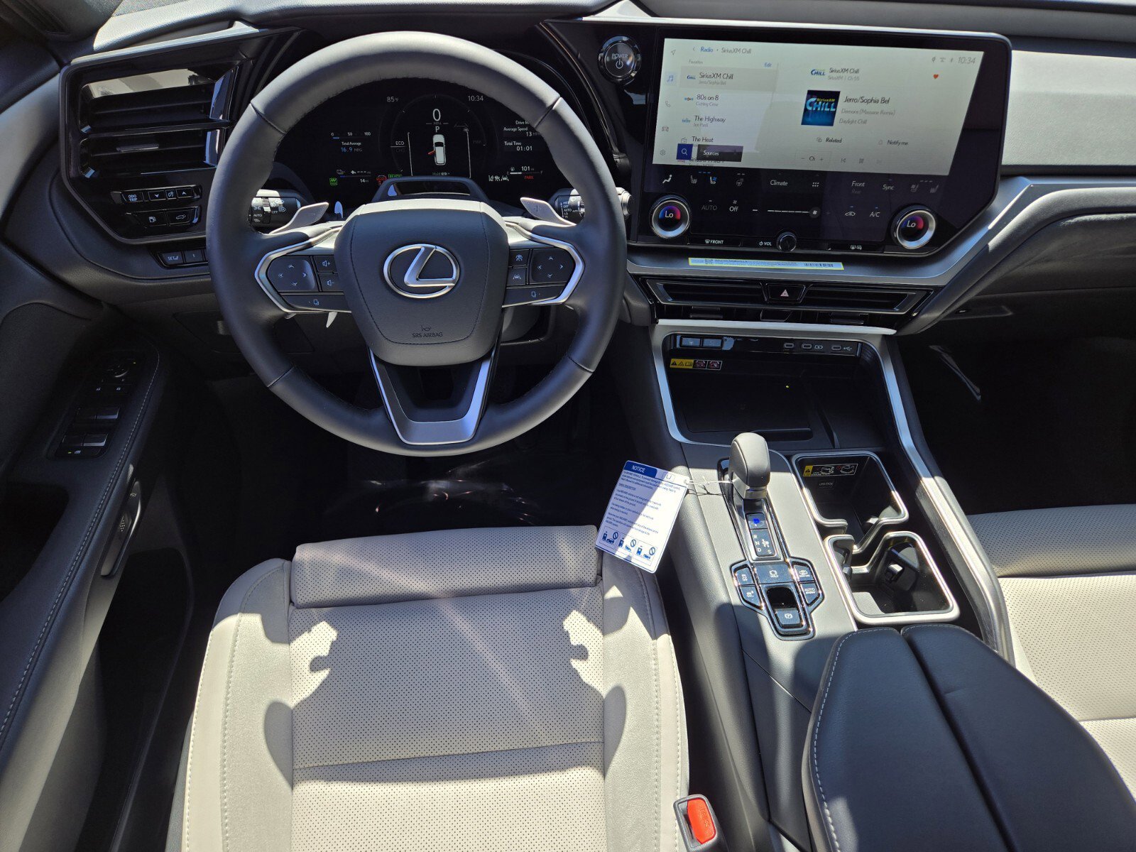New 2026 Lexus TX 550h AWD Plug-In Hybrid image 9
