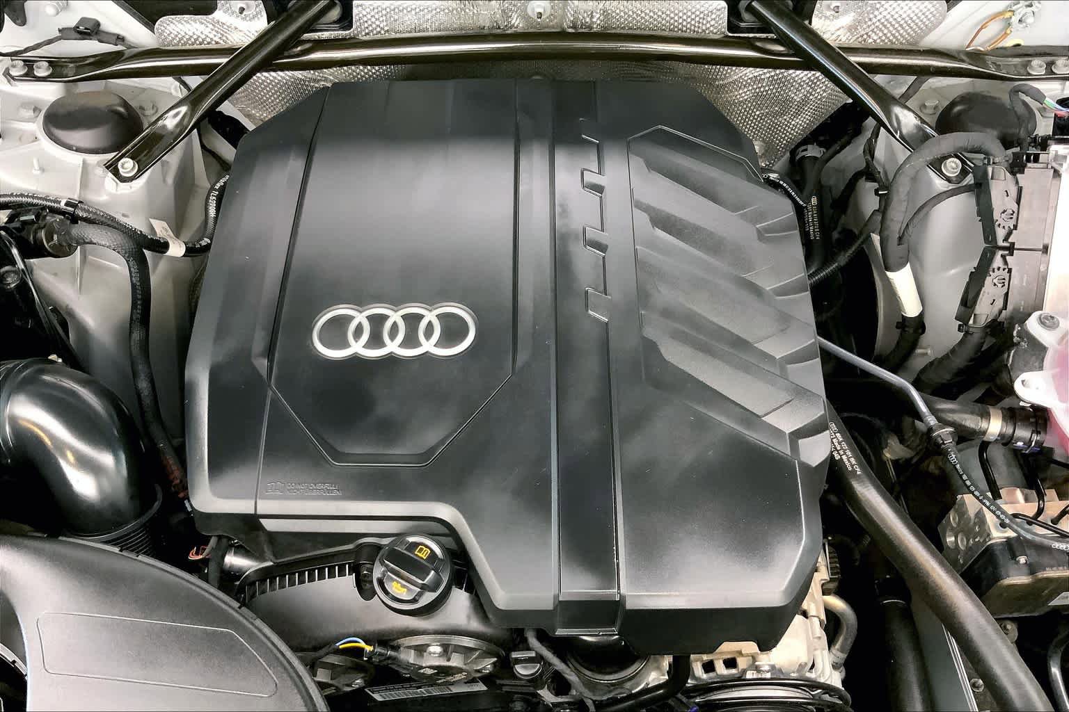 Used 2021 Audi Q5 2.0T Premium Plus w/ Premium Plus Package AWD/4WD image 31