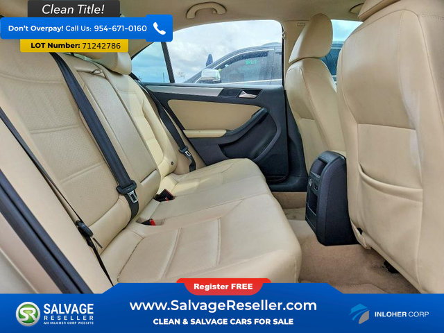Used 2013 Volkswagen Jetta SE FWD image 13