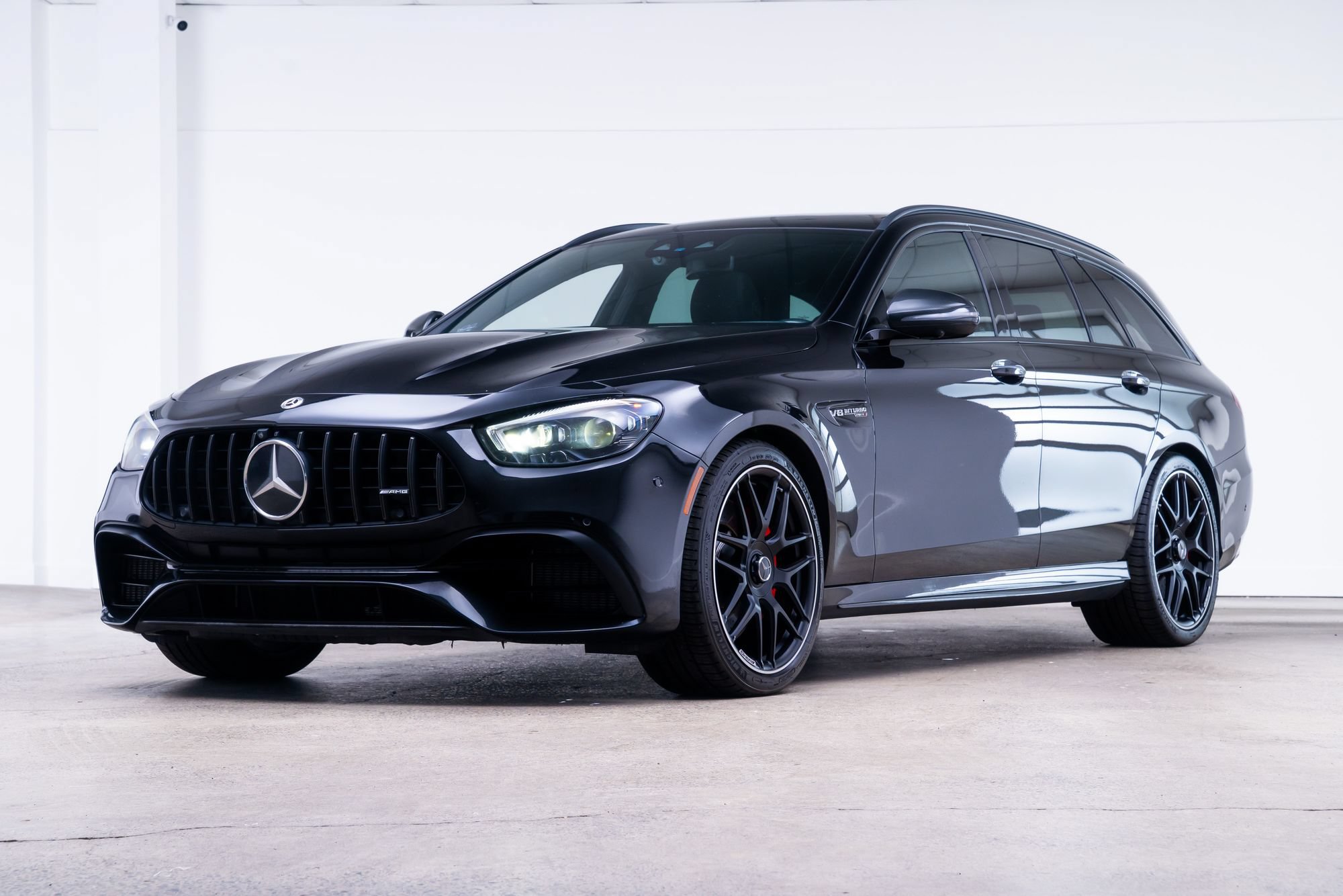 Used 2023 Mercedes-Benz E 63 AMG S image 3