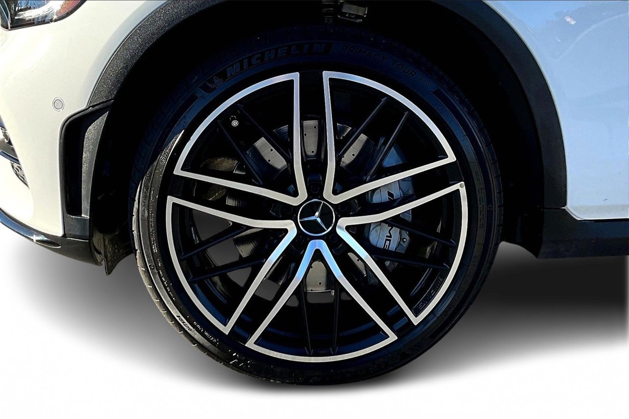 Used 2022 Mercedes-Benz GLC 43 AMG 4MATIC image 31