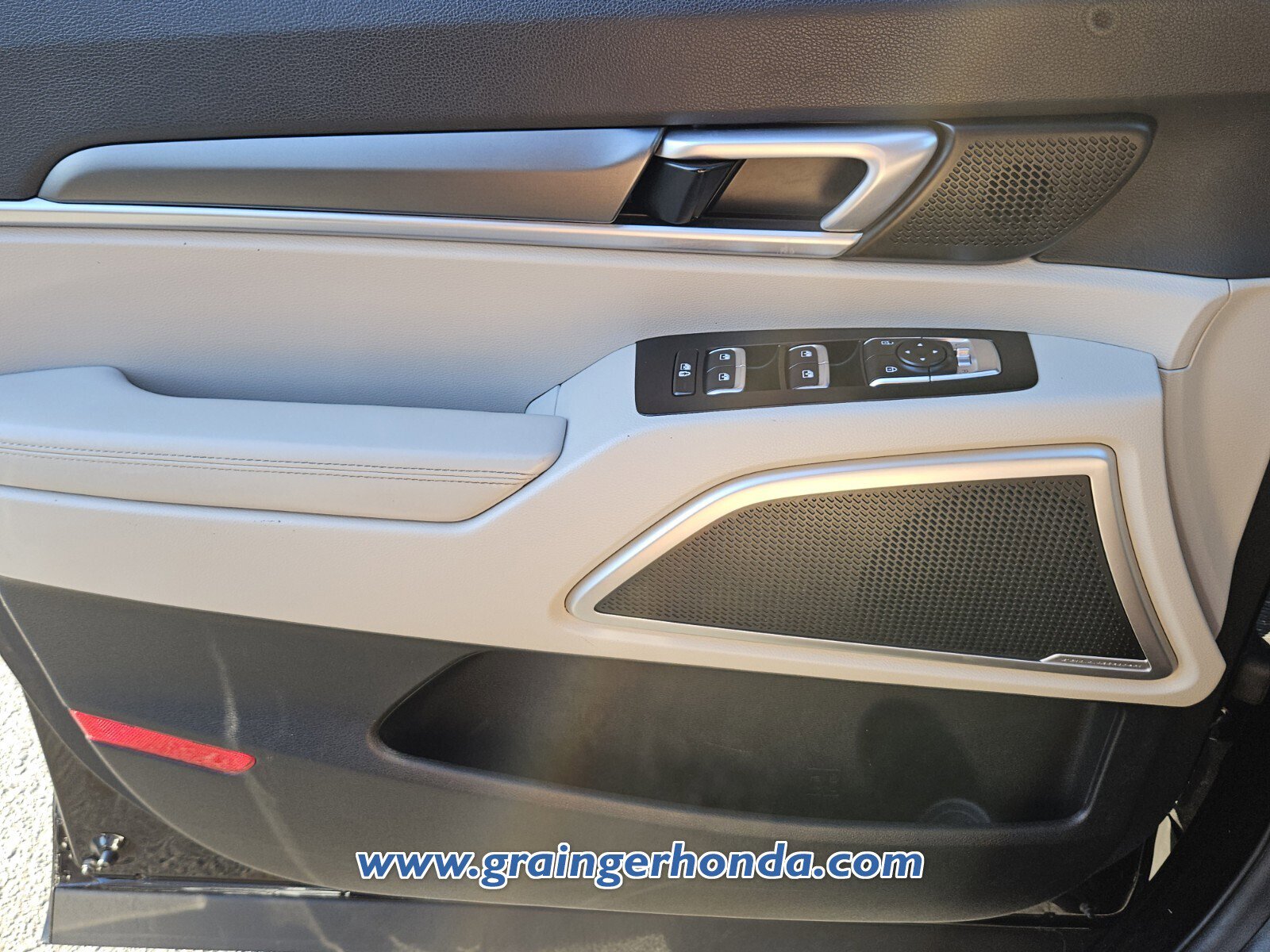 Used 2021 Kia Telluride S image 24