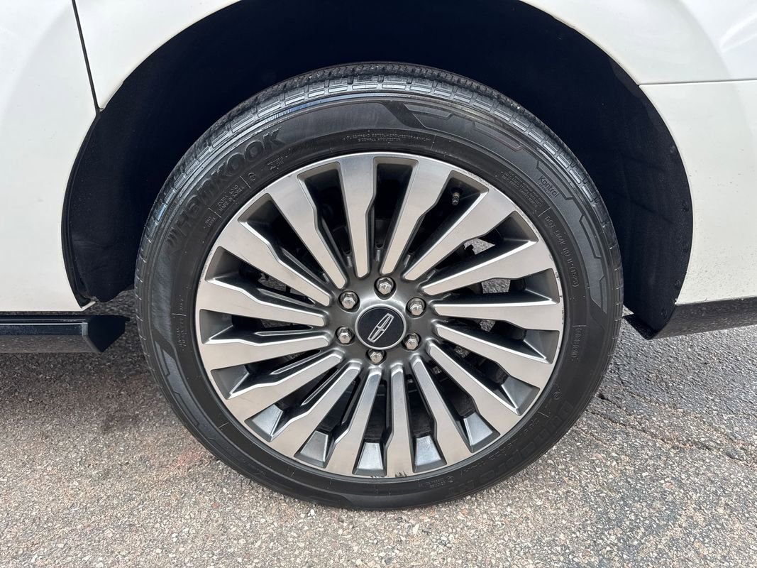 Used 2019 Lincoln Navigator L Reserve w/ Cargo Package AWD/4WD image 63