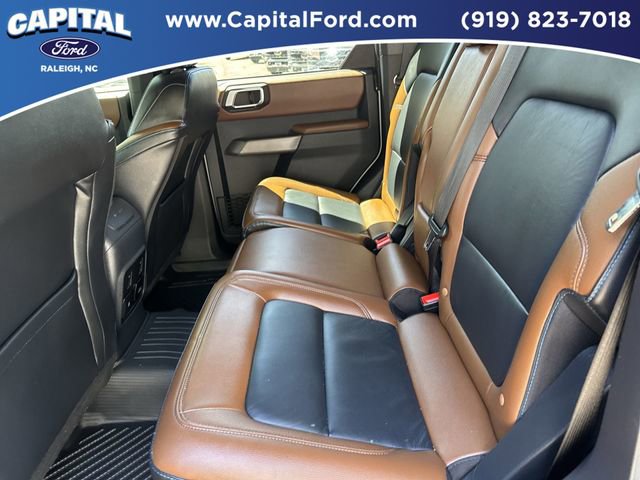 Used 2023 Ford Bronco Outer Banks AWD/4WD image 18