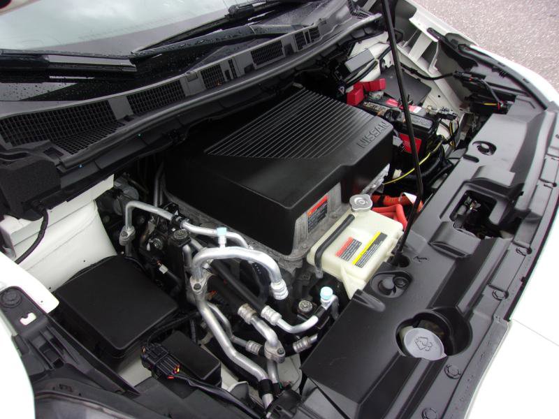 Used 2019 Nissan Leaf SV Plus image 6